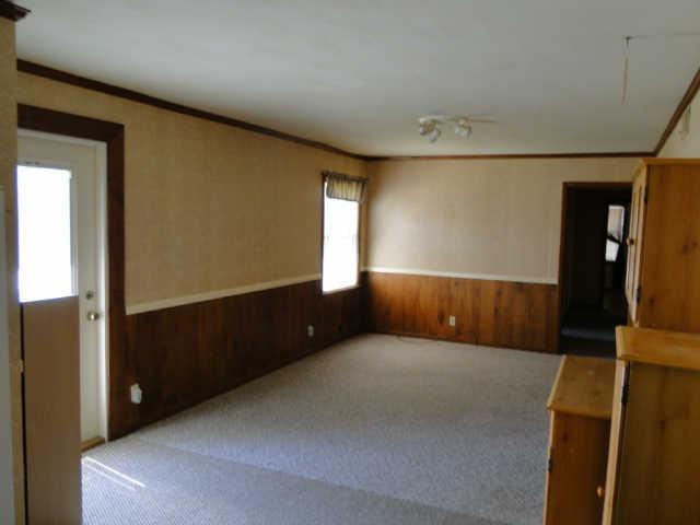 227 Hampton Road Columbia, TN 38401 - Photo 12 of 20 Dining and rec room with door leading to deck