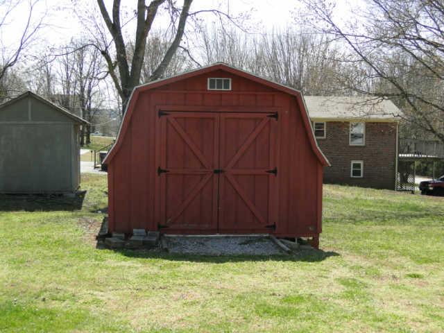227 Hampton Road Columbia, TN 38401 - Photo 4 of 20 Tool shed