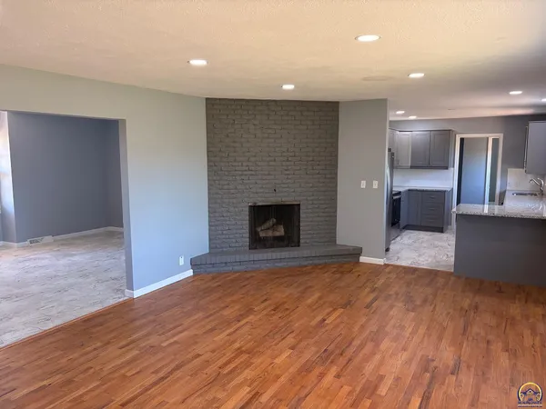 $349,900 | 2016 Road 170, Emporia, KS 66801