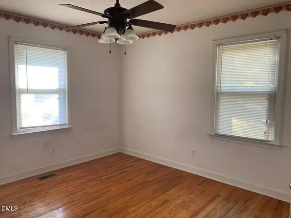 $1,500 | 204 Shaw's Pond Road, Four Oaks, NC 27524