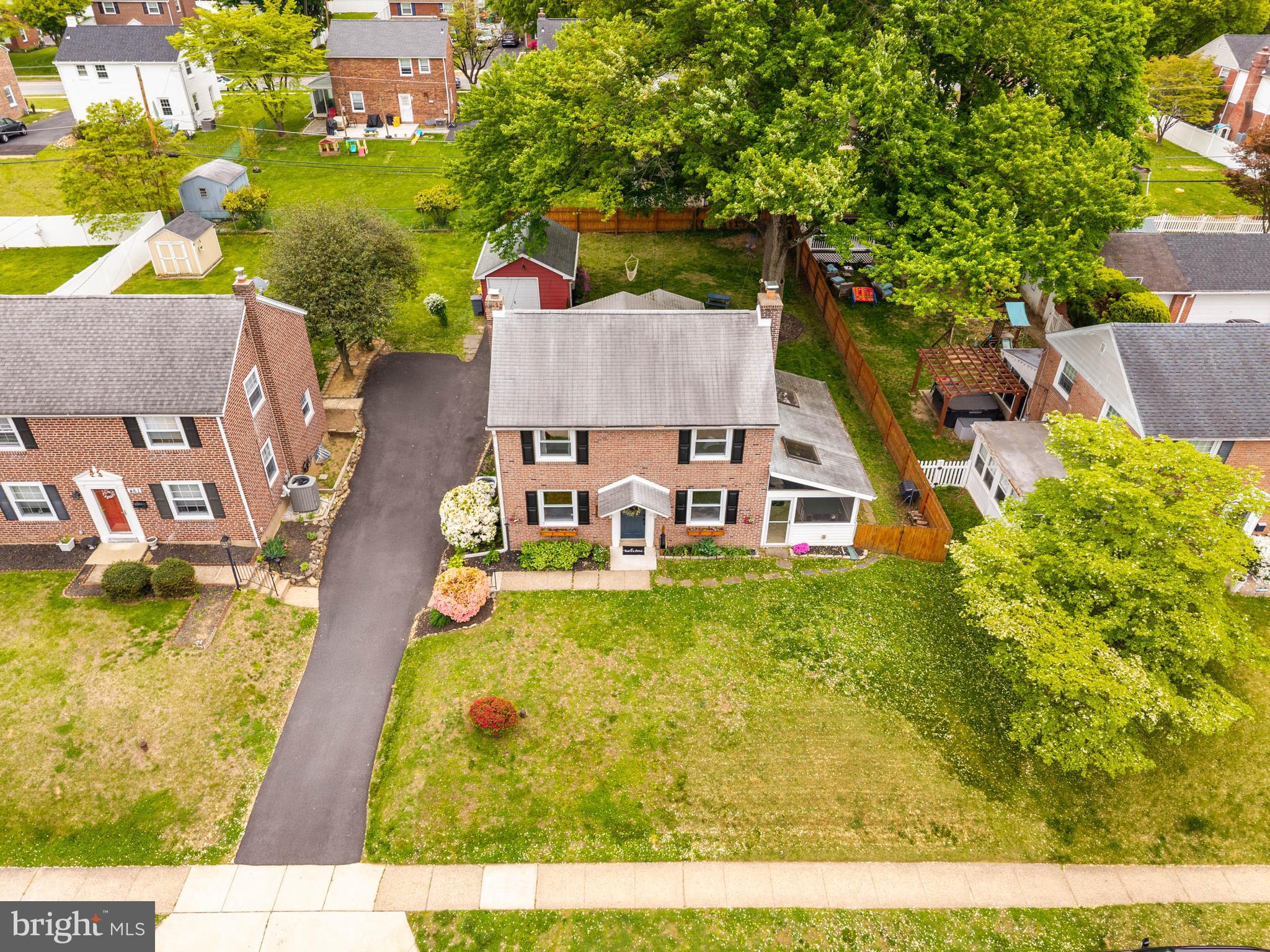 465 Briarhill Road Springfield, PA 19064 - Photo 2 of 51 Adorable Inside & Out!