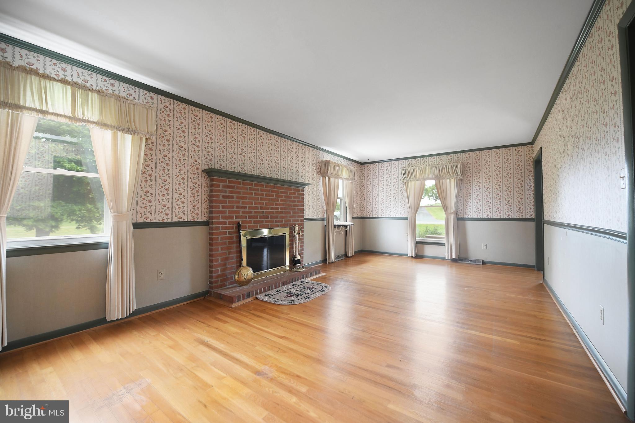 13524 Bottom Road Hydes, MD 21082 - Photo 31 of 64 Family room 2 w/ wood burning fireplace.