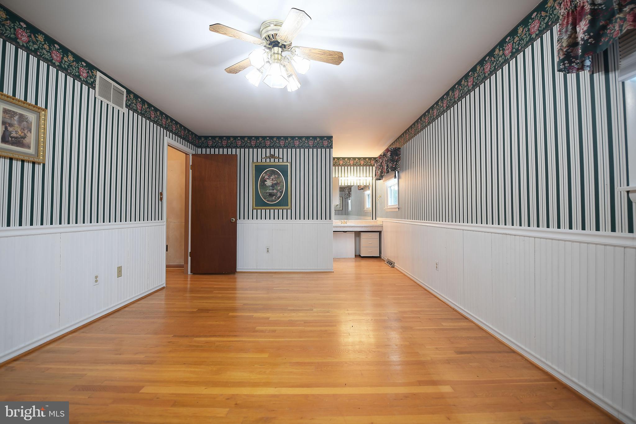 13524 Bottom Road Hydes, MD 21082 - Photo 40 of 64 Primary Bedroom