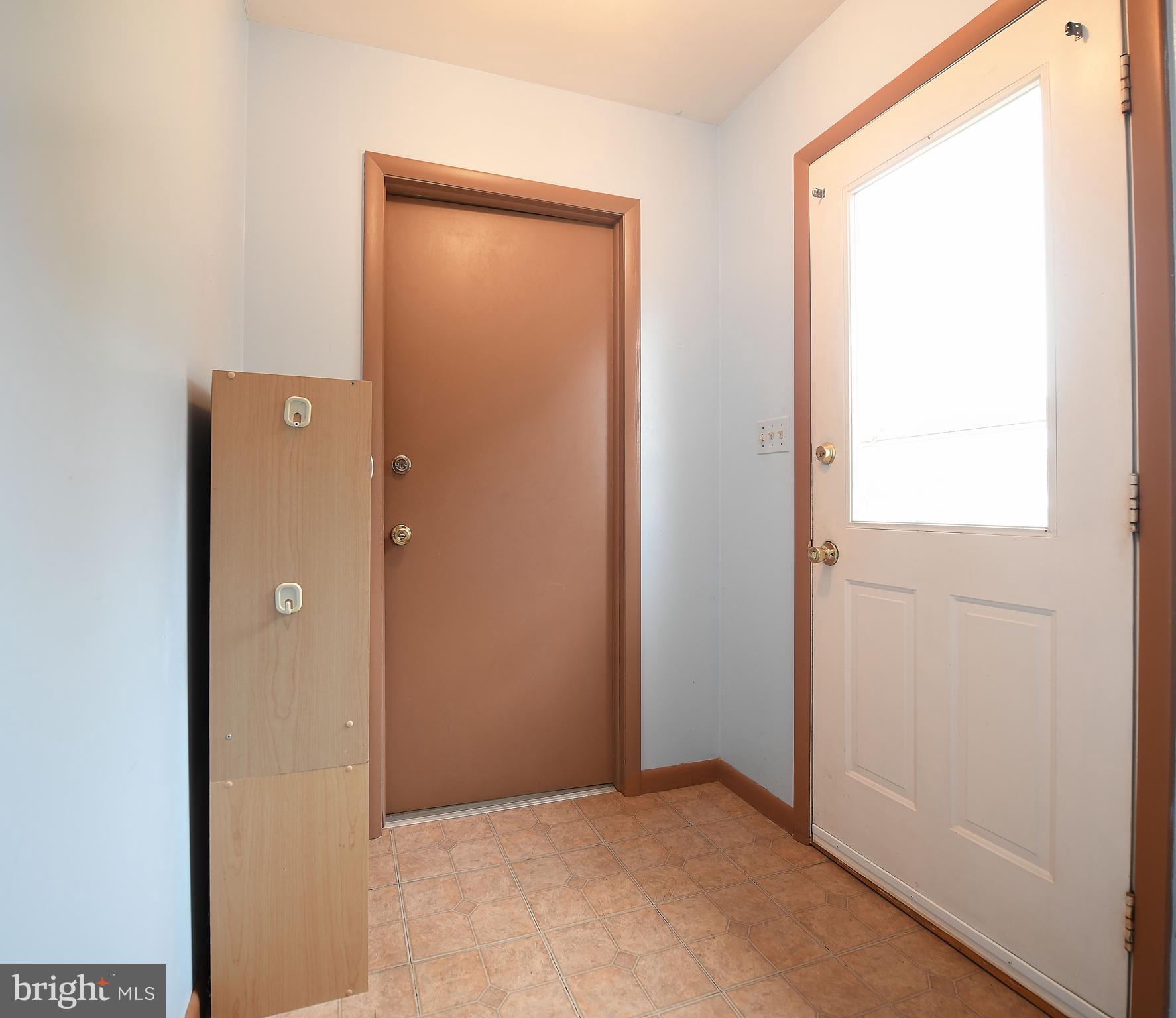 13524 Bottom Road Hydes, MD 21082 - Photo 58 of 64 Mudroom leading to deck & Garage