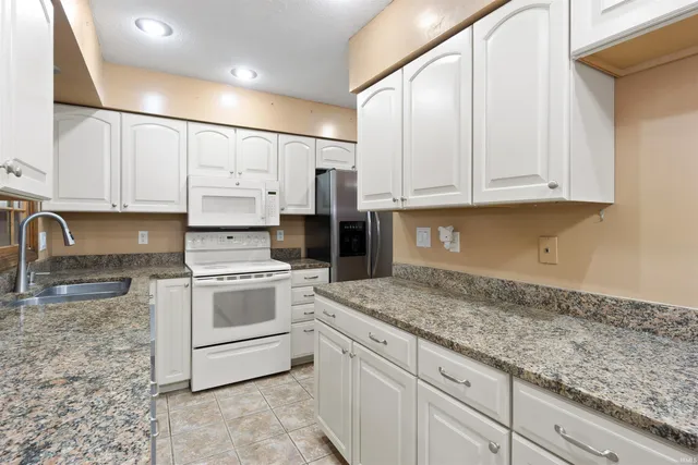 $210,000 | 312 West Curless Street, Swayzee, IN 46986