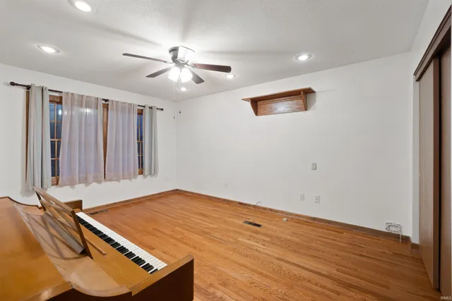 $210,000 | 312 West Curless Street, Swayzee, IN 46986