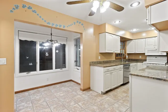 $210,000 | 312 West Curless Street, Swayzee, IN 46986