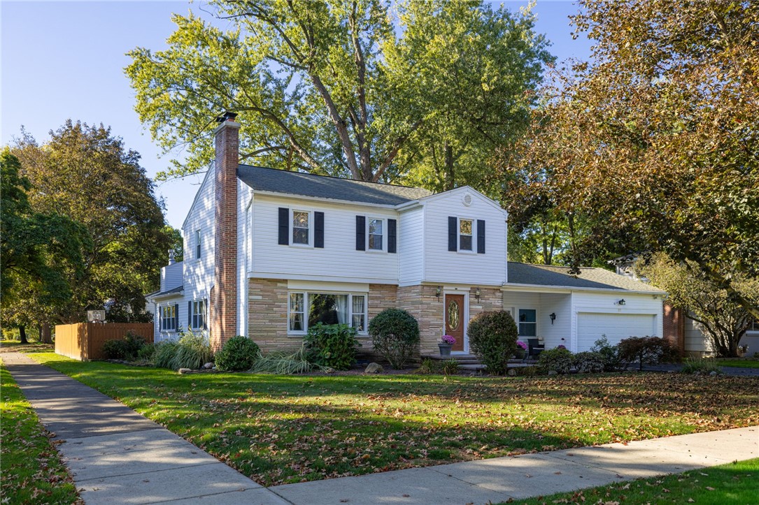 127 Wyndham Road Irondequoit, NY 14609 - Photo 1 of 39