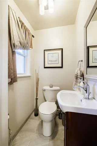 $376,000 | 127 Wyndham Road, Irondequoit, NY 14609