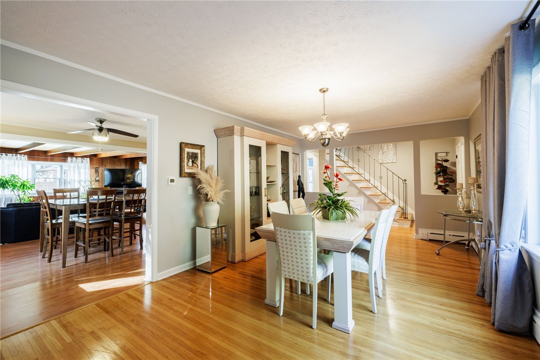 127 Wyndham Road Irondequoit, NY 14609 - Photo 10 of 39