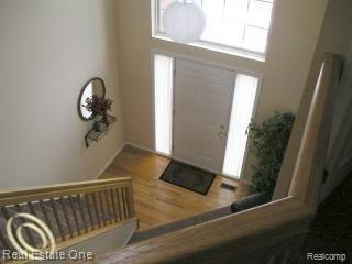 4774 Carrington Drive Rochester, MI 48306 - Photo 11 of 20 Foyer.jpg