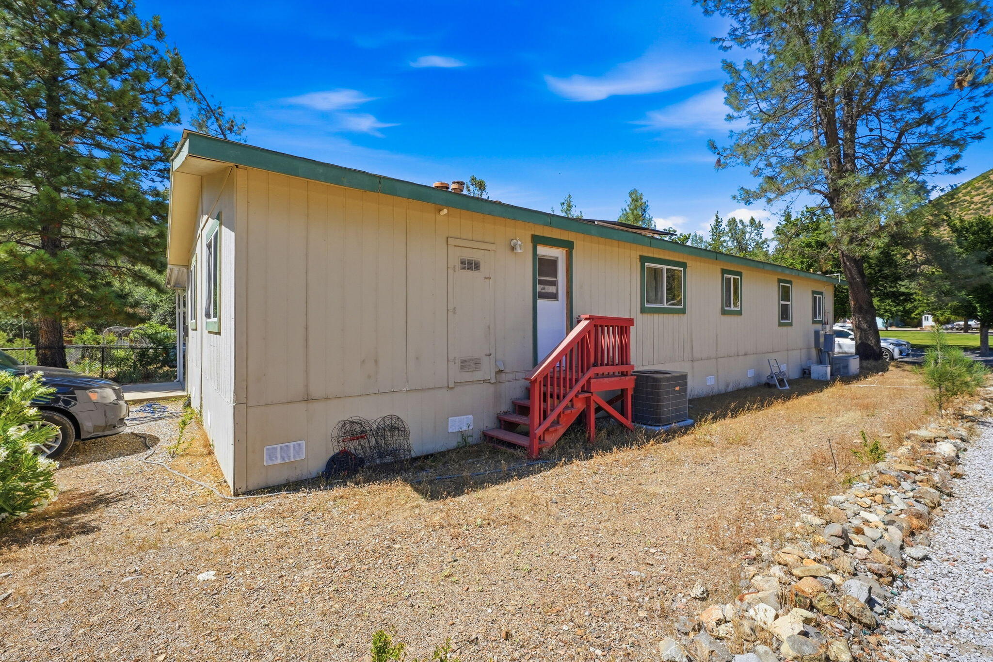 13905 Trinity Mountain Road, Unit 10 French Gulch, CA 96033 - Photo 2 of 17 1-web-or-mls-IMG-1-5
