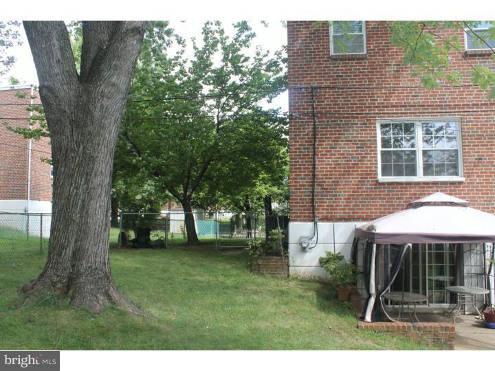 406 Tomlinson Road Philadelphia, PA 19116 - Photo 3 of 13 Gallery Image 3