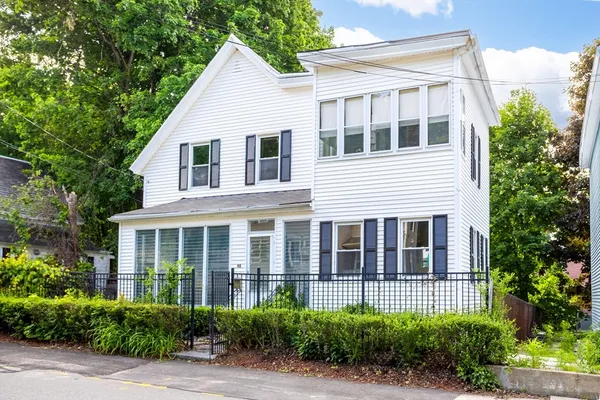 $419,900 | 92 Heywood Street, Fitchburg, MA 01420