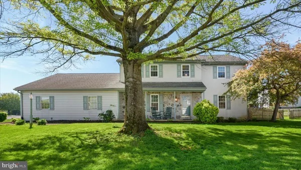 $495,000 | 1032 Clearview Avenue, Ephrata, PA 17522