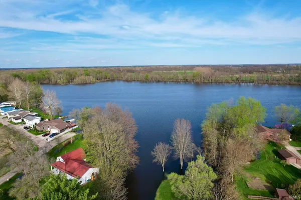 $393,000 | 4845 North 300 West, Howe, IN 46746