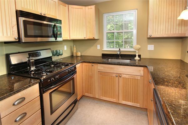 54 Turtle Brook Road, Unit 102 Canton, MA 02021 - Photo 6 of 15 Gallery Image 6