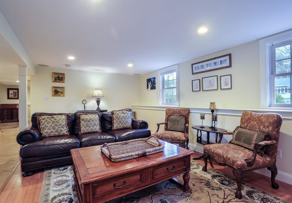 16 Donnell Road Walpole, MA 02032 - Photo 13 of 24