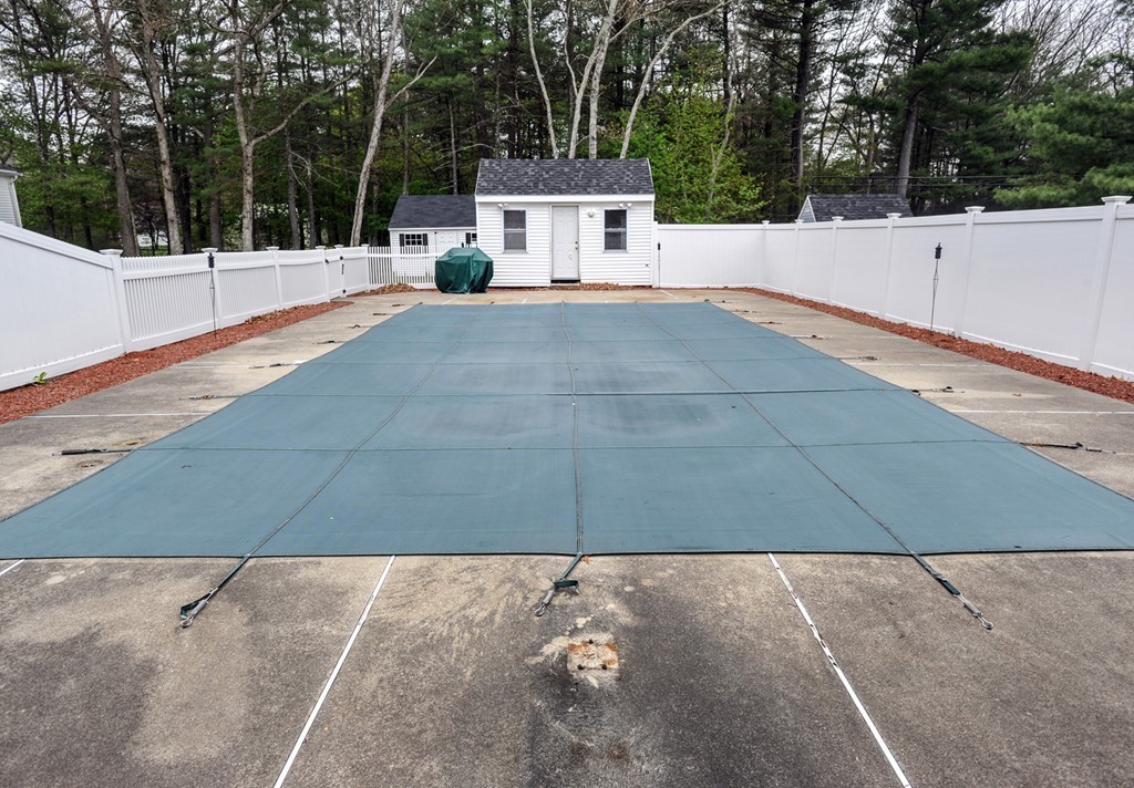 16 Donnell Road Walpole, MA 02032 - Photo 21 of 24