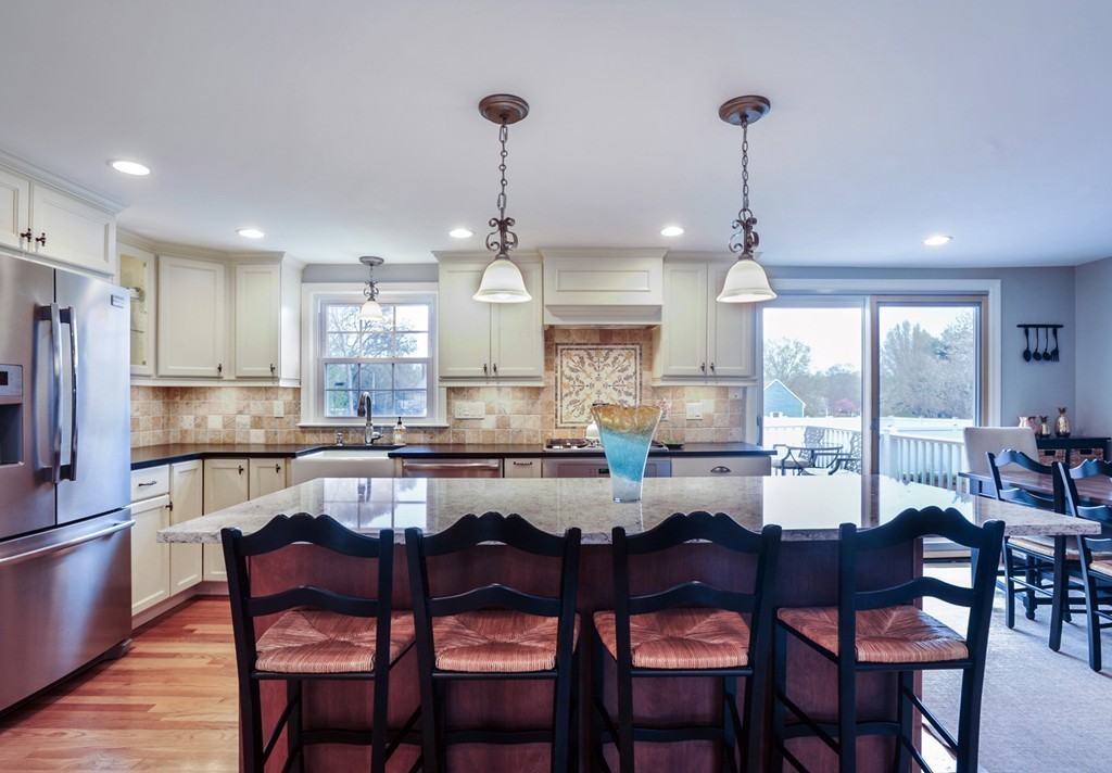 16 Donnell Road Walpole, MA 02032 - Photo 5 of 24