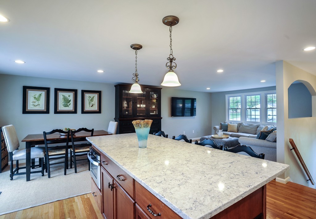 16 Donnell Road Walpole, MA 02032 - Photo 8 of 24