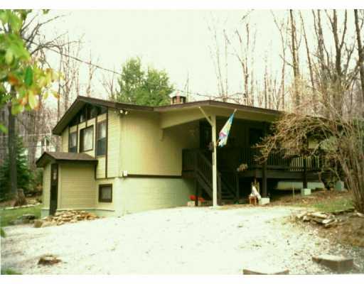 194 Greenbrier Road Acme, PA 15610 - Photo 1 of 8