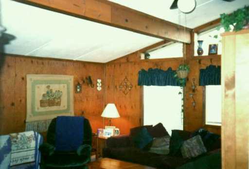 194 Greenbrier Road Acme, PA 15610 - Photo 3 of 8