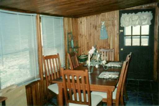194 Greenbrier Road Acme, PA 15610 - Photo 4 of 8
