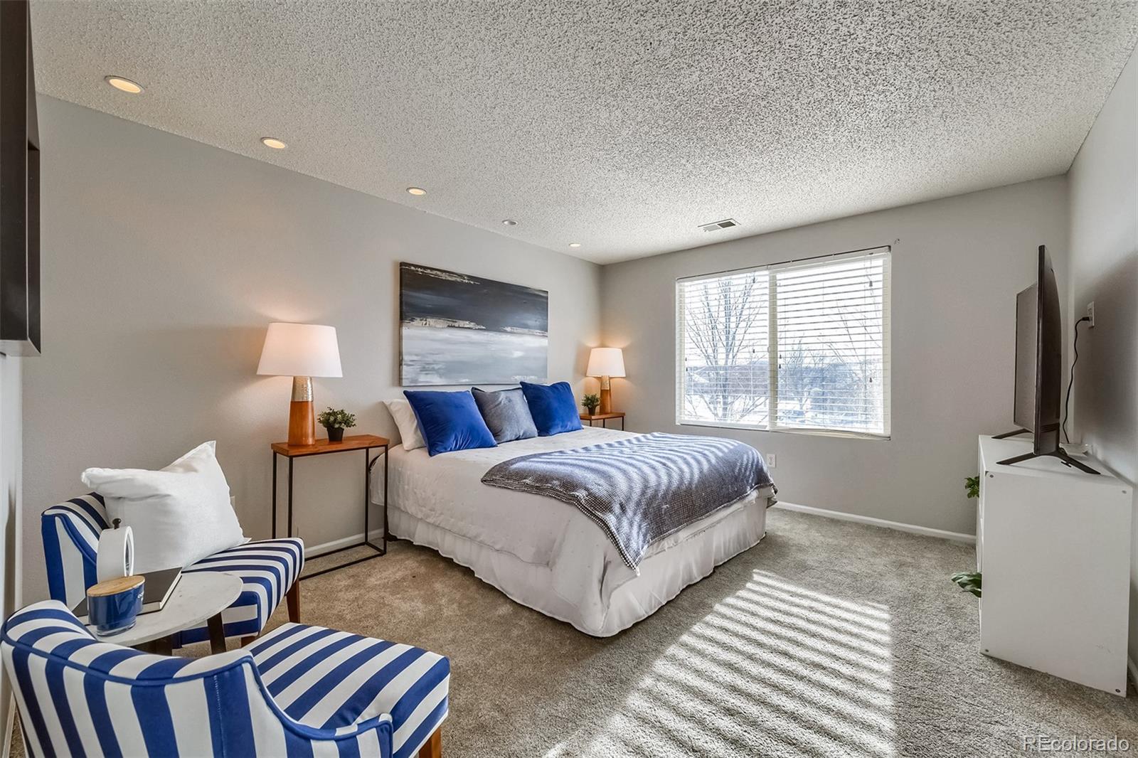 396 Ivory Circle Aurora, CO 80011 - Photo 11 of 31