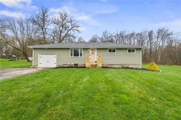 $189,000 | 13 Raymond Drive, West Middlesex, PA 16159