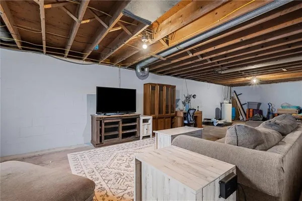 $189,000 | 13 Raymond Drive, West Middlesex, PA 16159