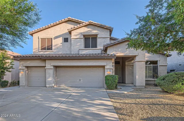 $3,975 | 1669 East Hearne Way, Gilbert, AZ 85234