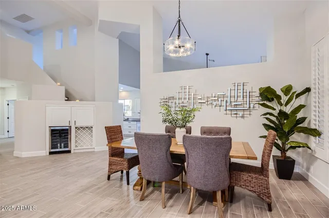 $3,975 | 1669 East Hearne Way, Gilbert, AZ 85234