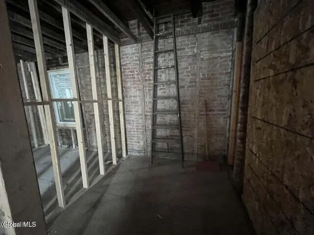 $95,000 | 84 Ida Street, Troy, NY 12180