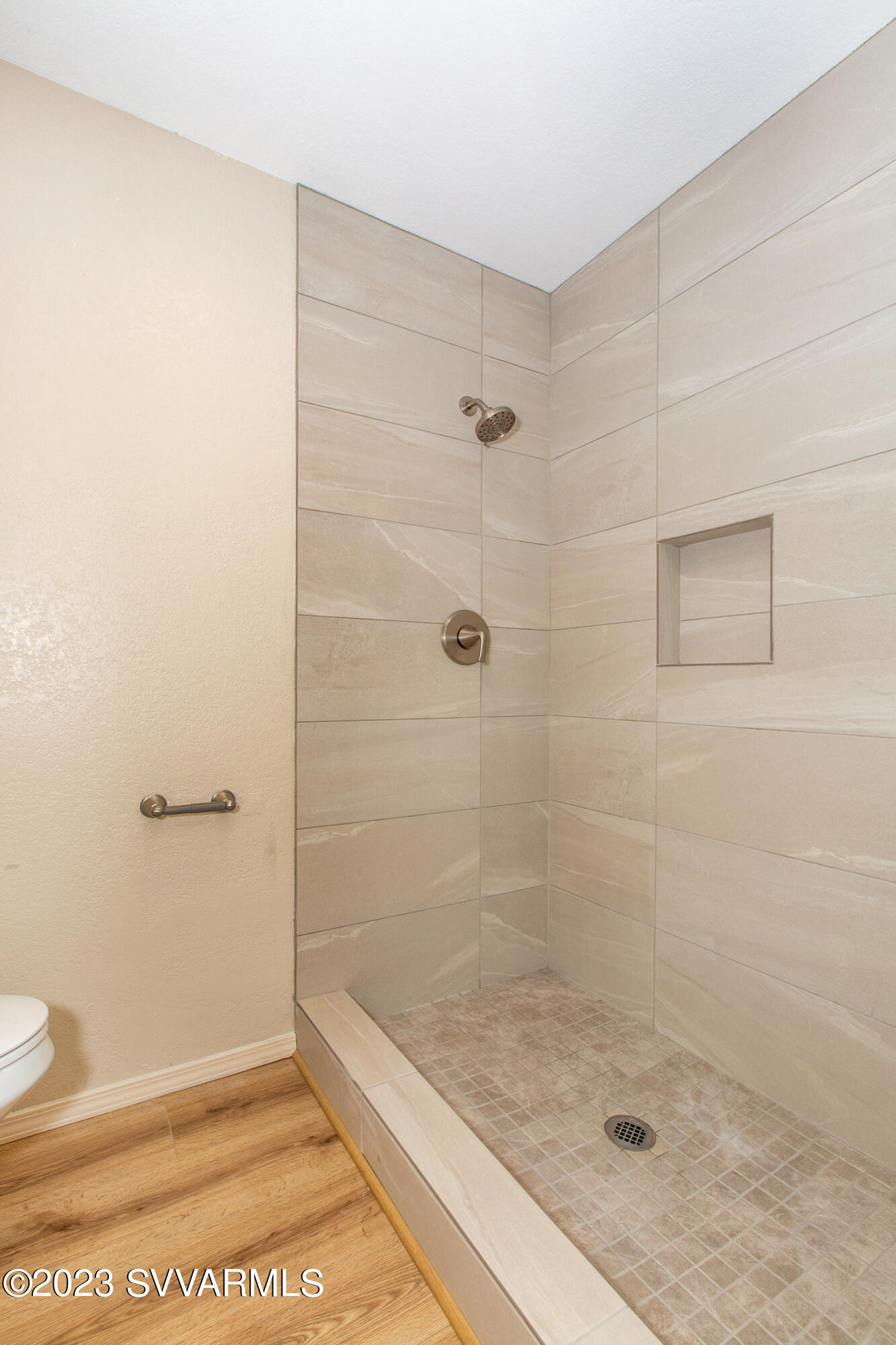 60 Vultee Road Sedona, AZ 86351 - Photo 20 of 38 Tile Shower