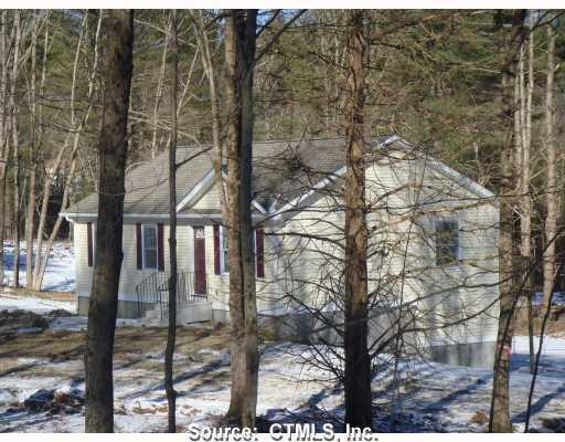9 Cook Hill Road Killingly, CT 06239 - Photo 1 of 1