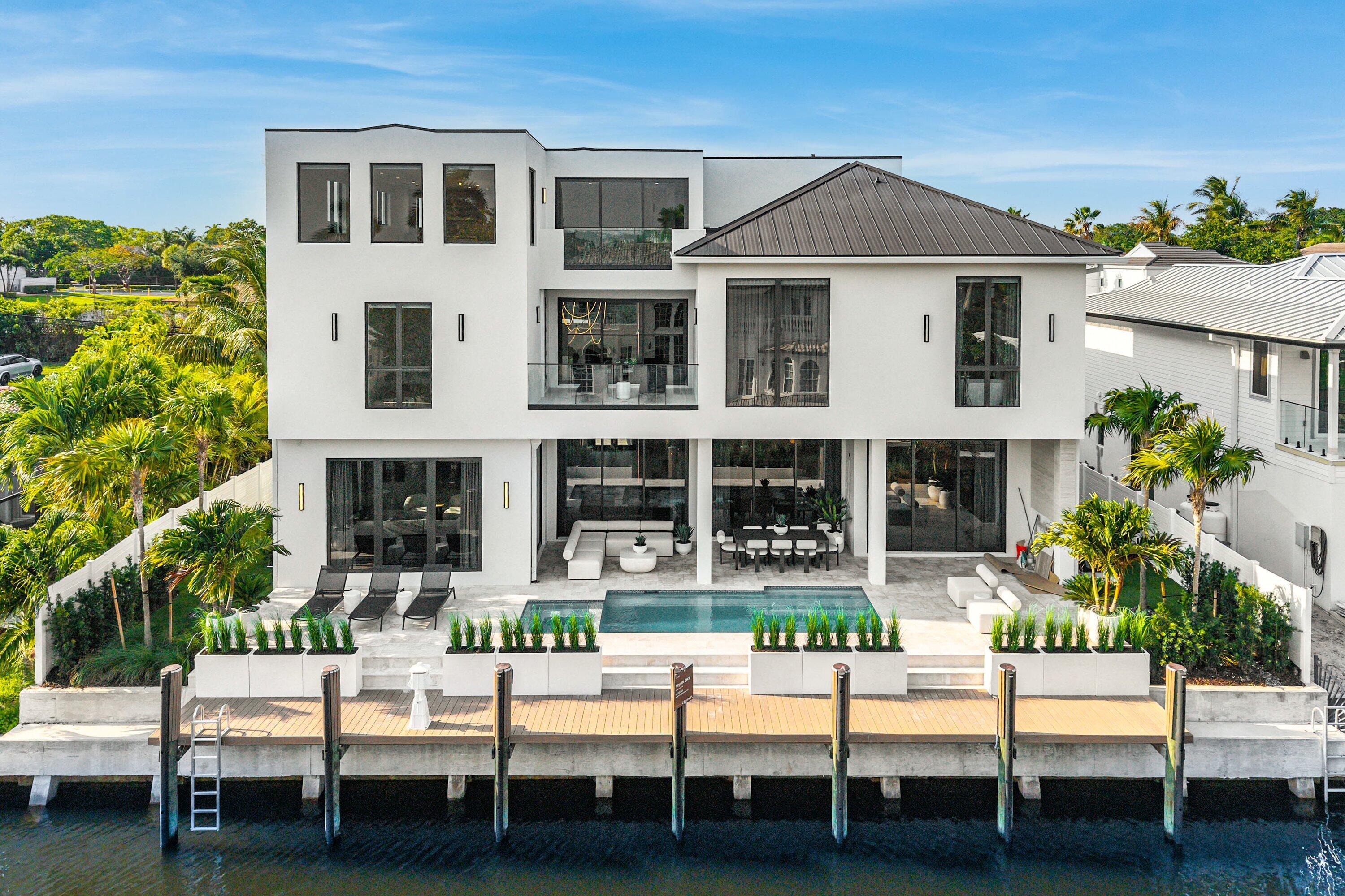 748 Northeast 72nd Street Boca Raton, FL 33487 - Photo 5 of 109 086-748Northeast72ndStreet-BocaRaton-FL-
