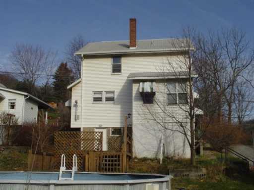 115 Community Park Road Oklahoma, PA 15690 - Photo 2 of 8 Gallery Image 2