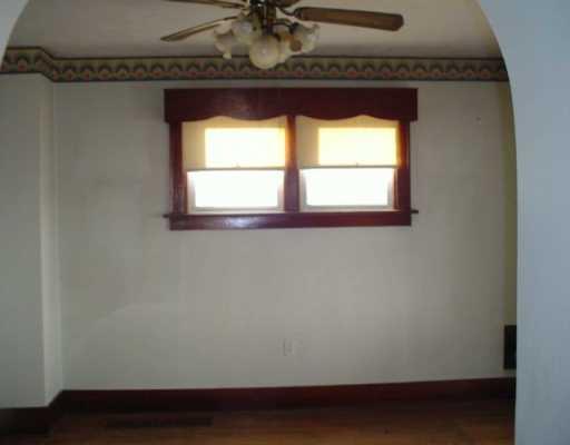 115 Community Park Road Oklahoma, PA 15690 - Photo 4 of 8 Gallery Image 4
