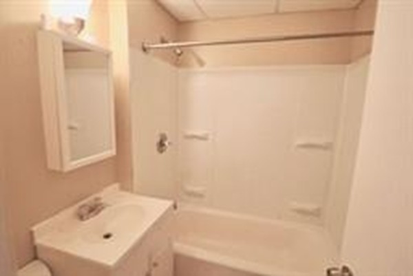 683-685 State Street Springfield, MA 01109 - Photo 4 of 10