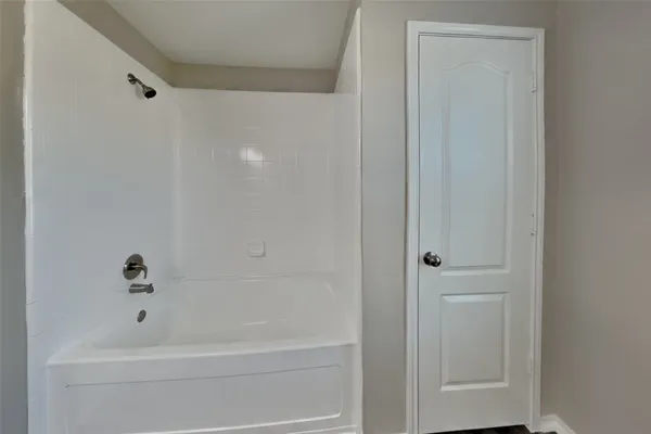 $2,050 | 18230 Temple Hill Lane, Cypress, TX 77429