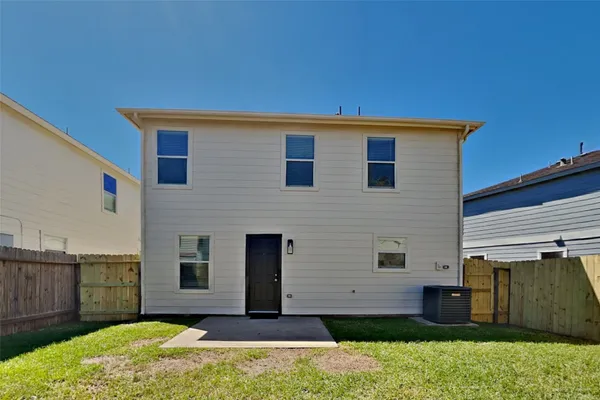 $2,050 | 18230 Temple Hill Lane, Cypress, TX 77429