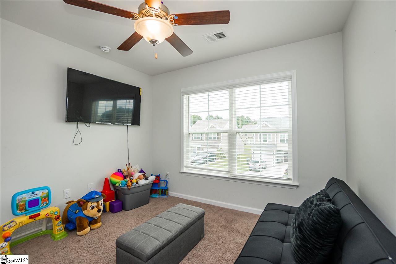 409 North Ivestor Court Inman, SC 29349 - Photo 14 of 17 Gallery Image 14