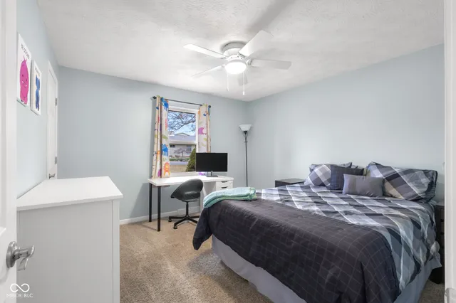 $299,900 | 641 Terrace Lake Drive, Columbus, IN 47201