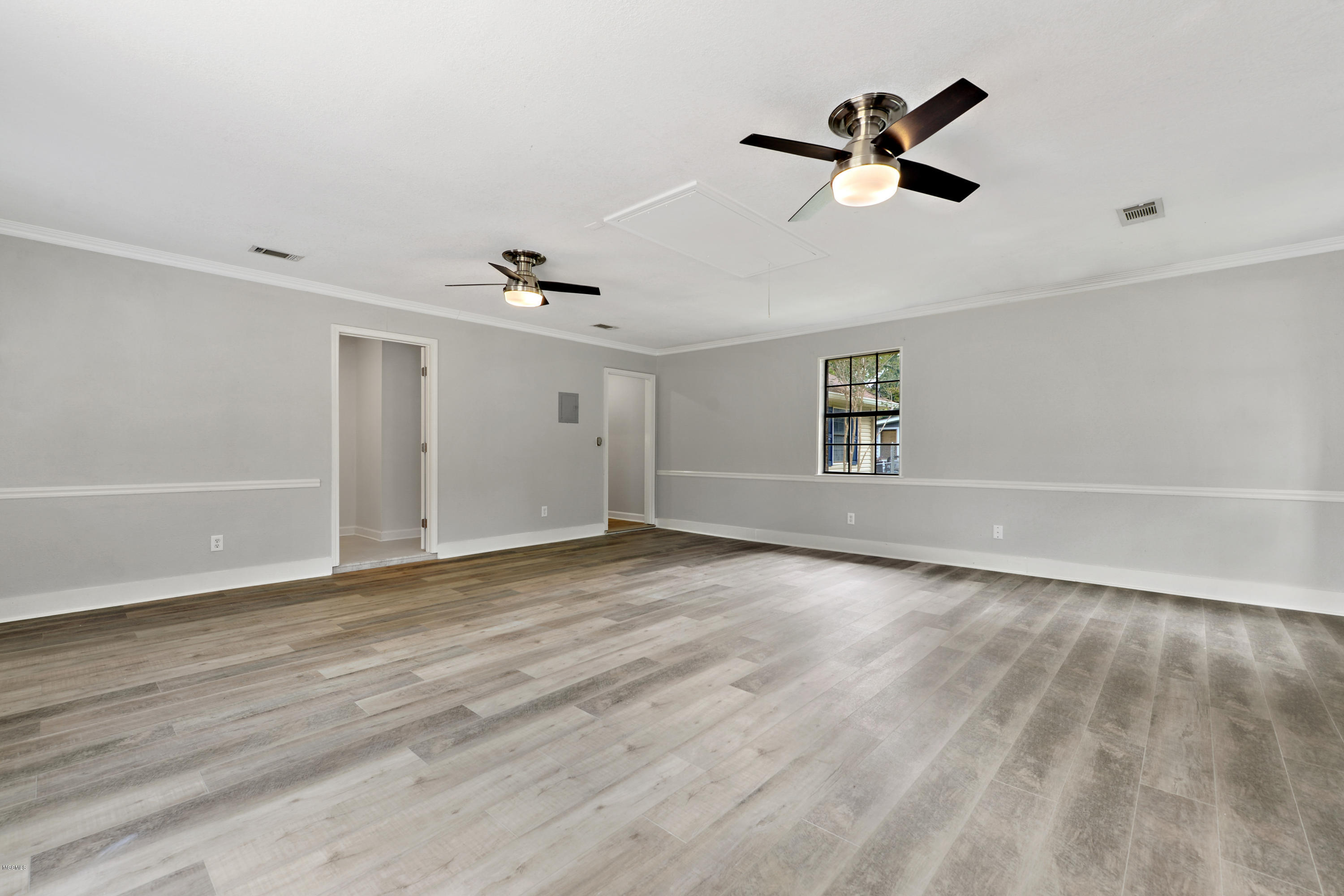 1321 Diller Road Ocean Springs, MS 39564 - Photo 14 of 28 015