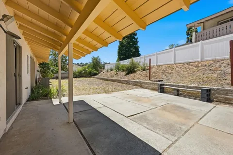 $778,747 | 2837 Carlton Way, Fallbrook, CA 92028