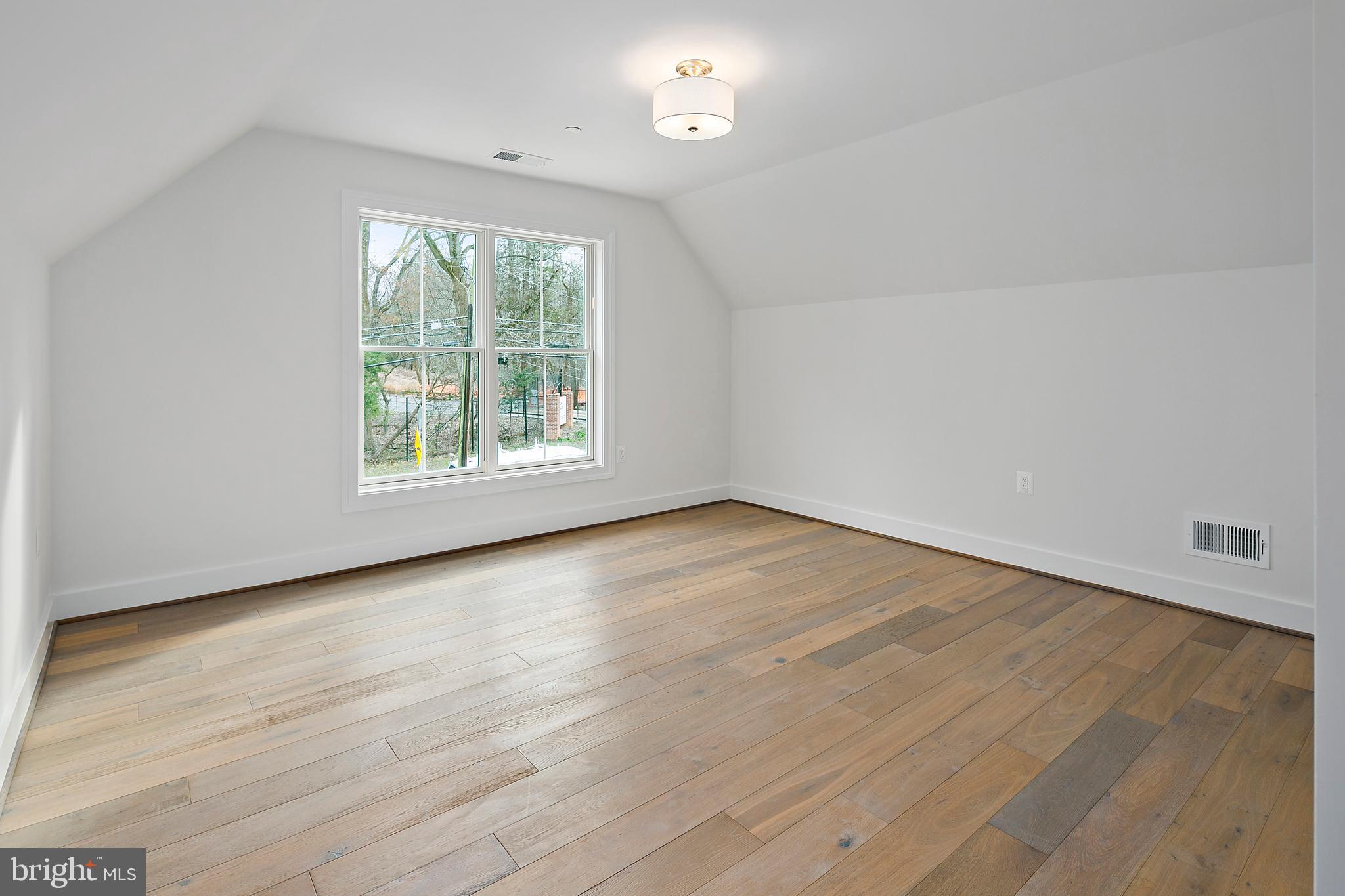 9006 Brierly Road Chevy Chase, MD 20815 - Photo 28 of 45