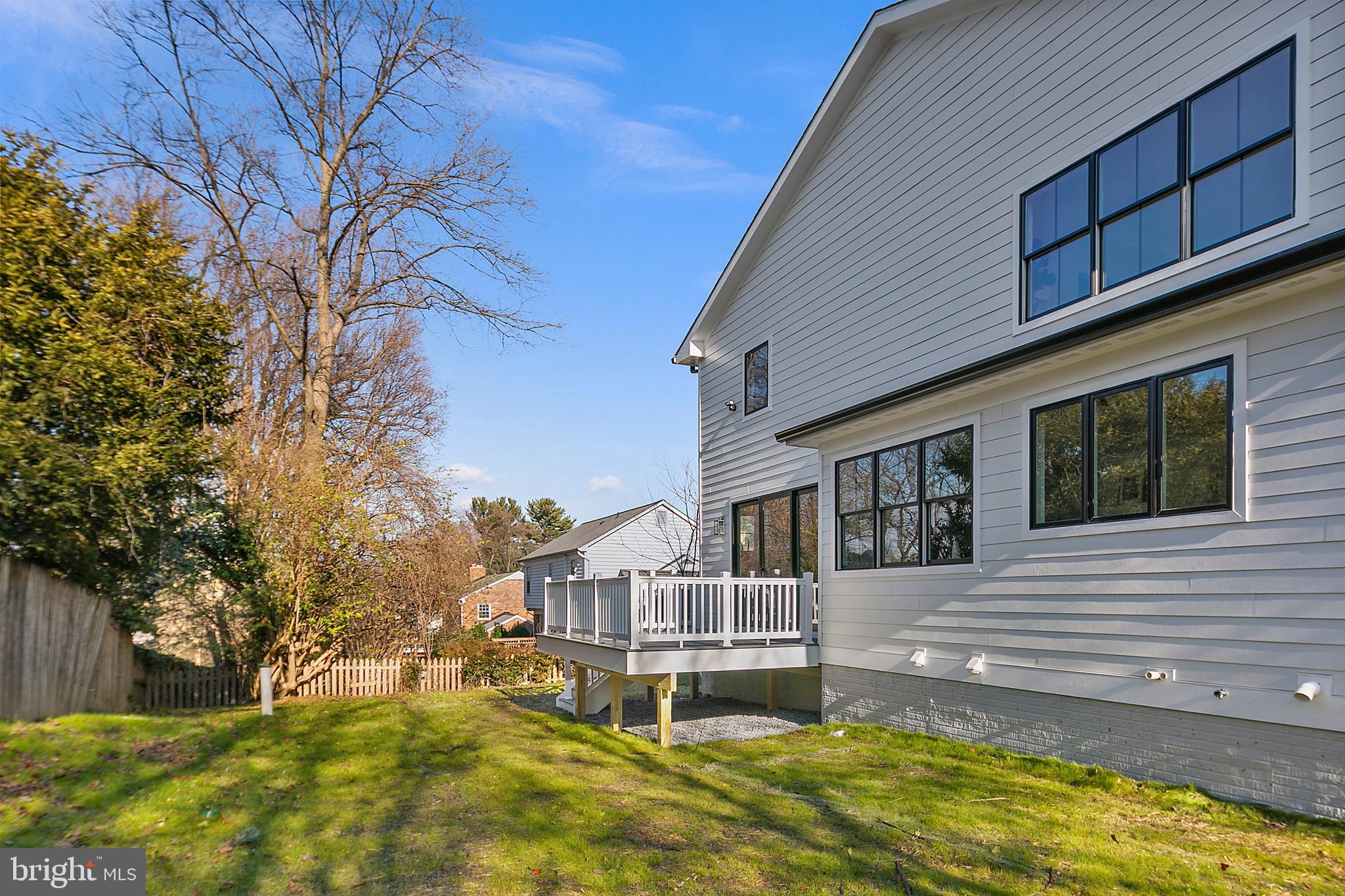 9006 Brierly Road Chevy Chase, MD 20815 - Photo 40 of 45