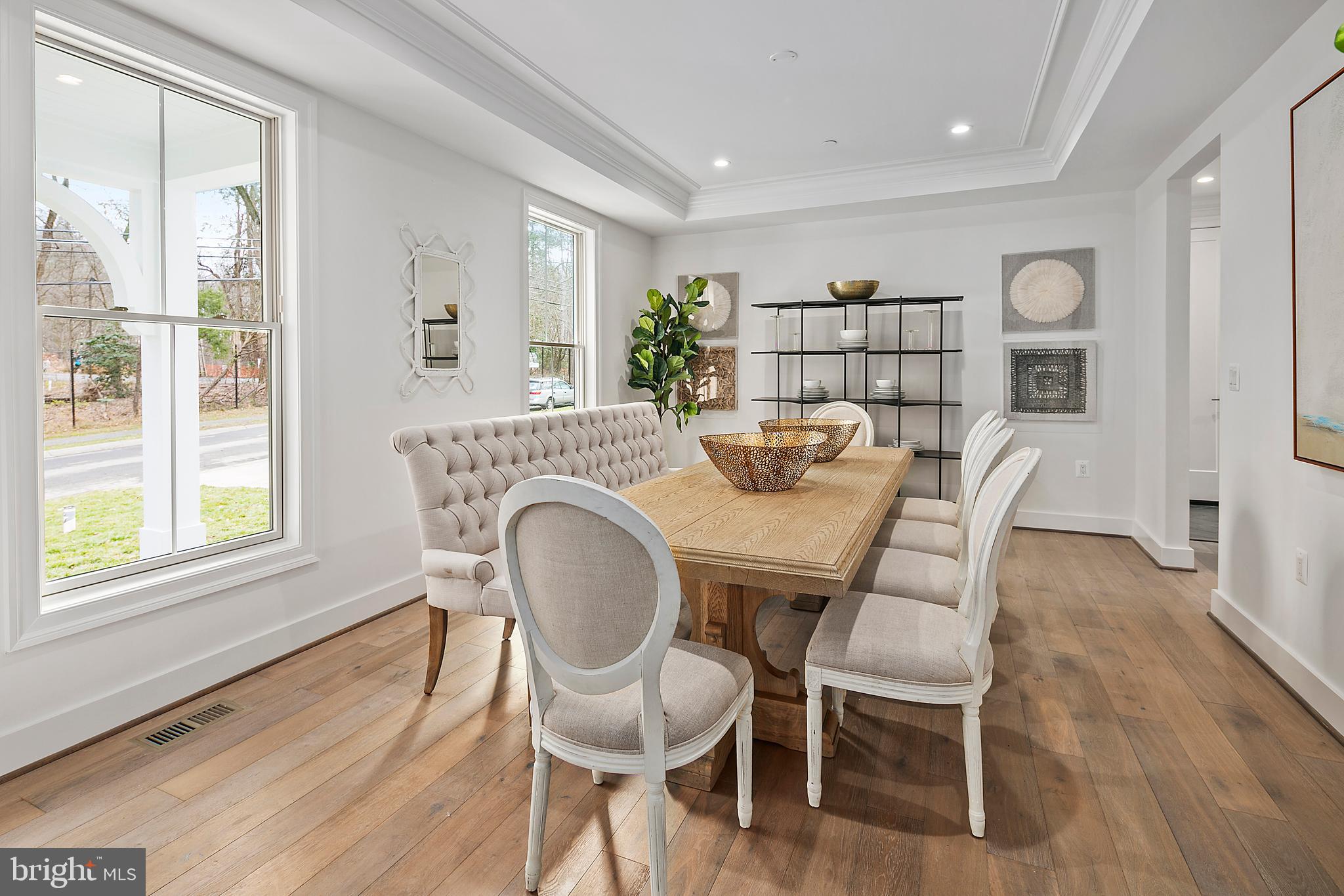 9006 Brierly Road Chevy Chase, MD 20815 - Photo 10 of 45