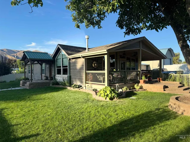 $465,000 | 811 14th Street, Clarkston, WA 99403